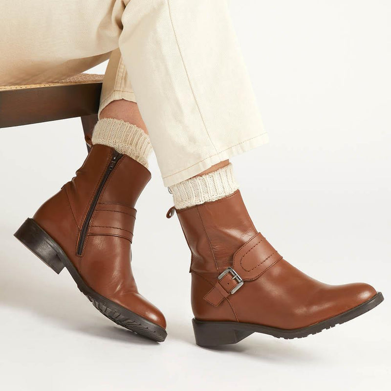 Laurel Leather Buckle Ankle Boots - LAUREL / 322 542
