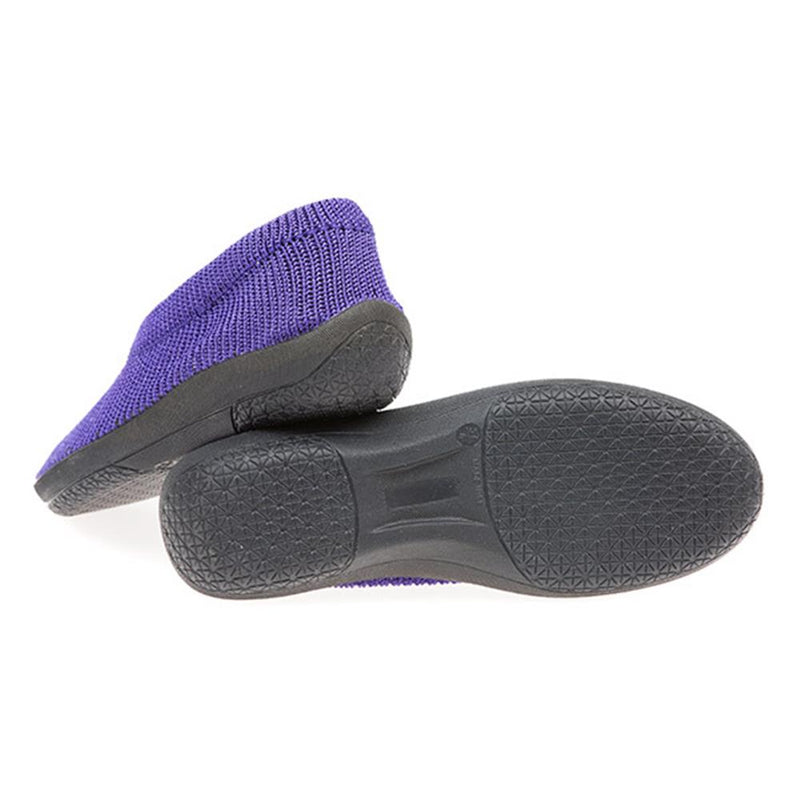 Stretch Fit Slippers - PLU1501 / 125 054