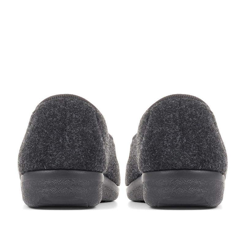 Lightweight Slippers - FLY36089 / 322 500