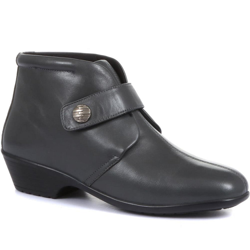 Wide Fit Leather Ankle Boots - KF28026 / 313 332