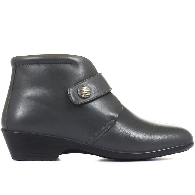 Wide Fit Leather Ankle Boots - KF28026 / 313 332