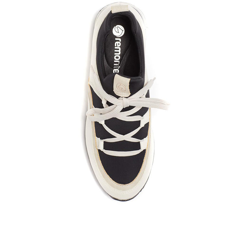 Lace-Up Leather Trainers - DRS36507 / 322 415