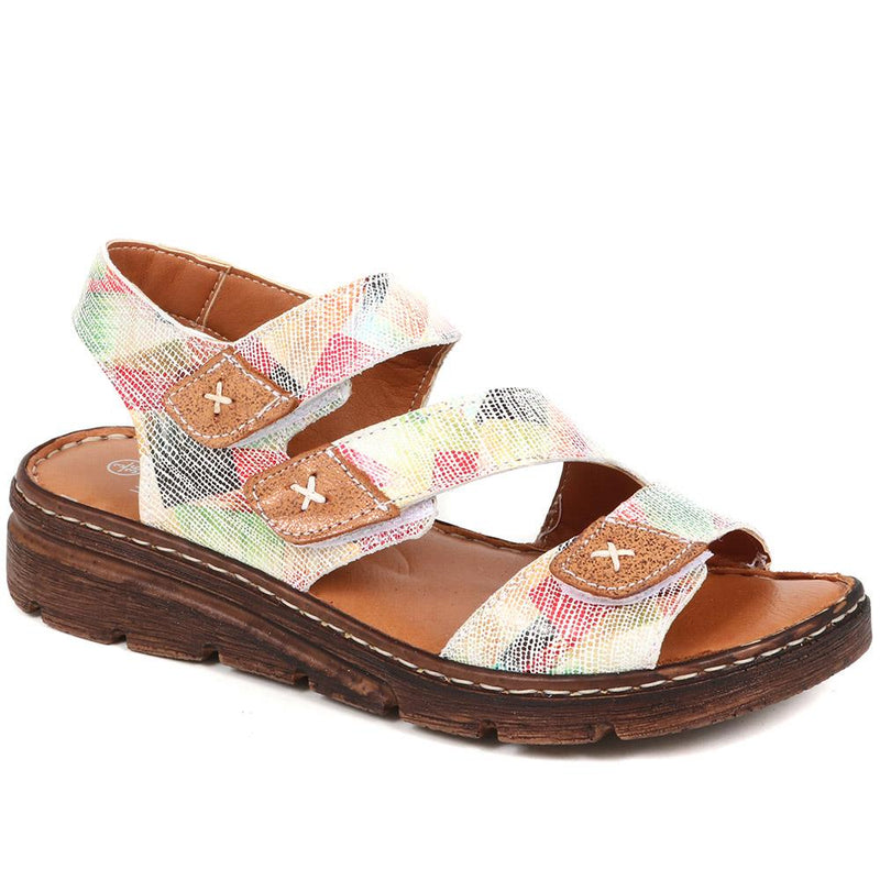Leather Touch Fasten Sandals - LUCK37005 / 323 988