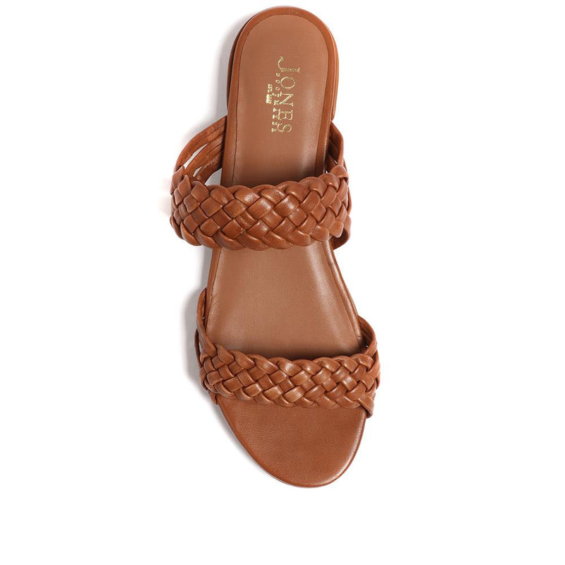 Madena Leather Mule Sandals - MADENA / 323 882