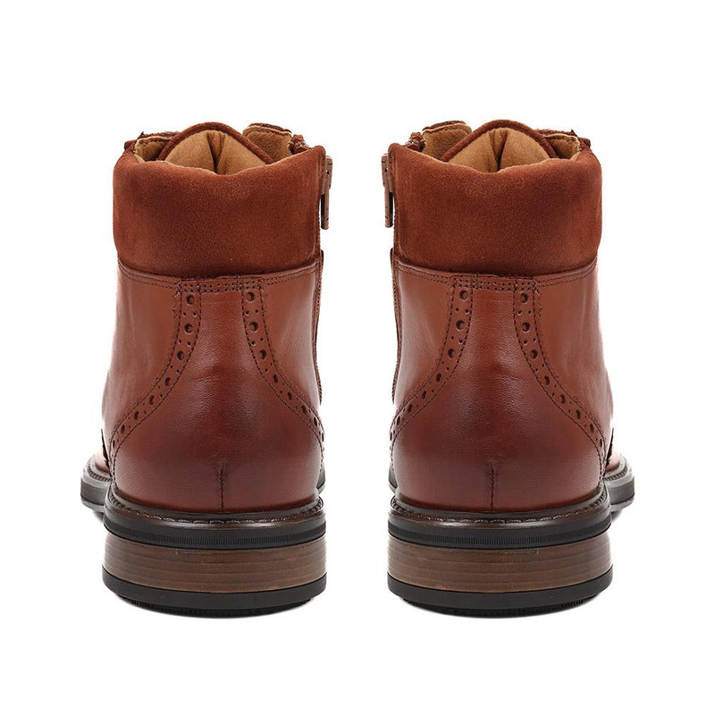 Deon Brogue Detailed Leather Boots - DEON / 324 500
