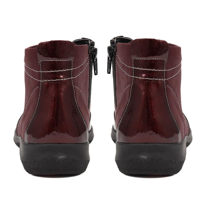 Patent Lace Up Ankle Boots - CAL38005 / 324 436