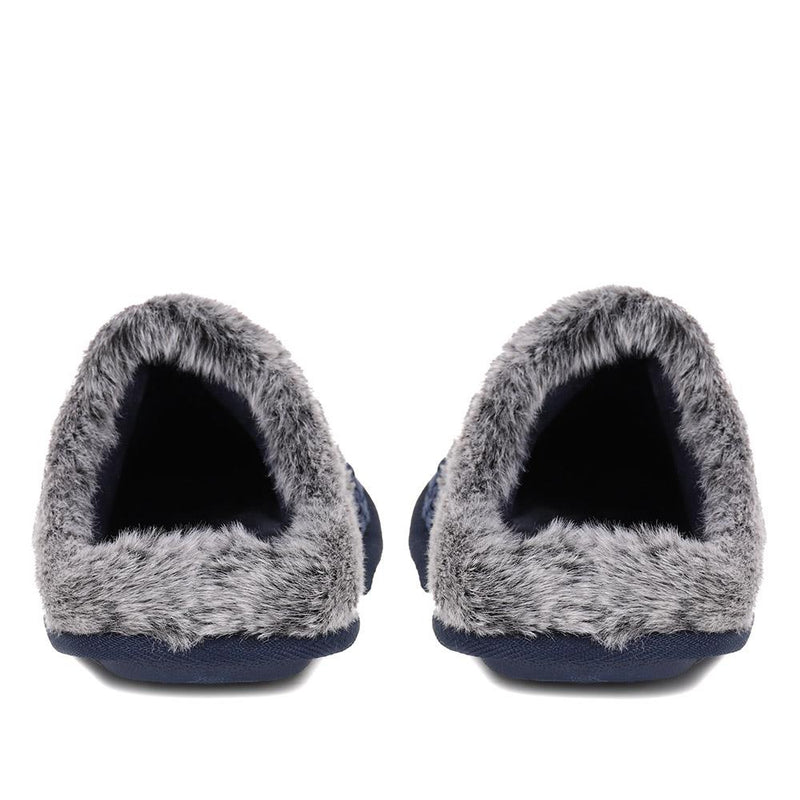 Faux Fur Lined Fleece Slippers - GALOP38001 / 324 485