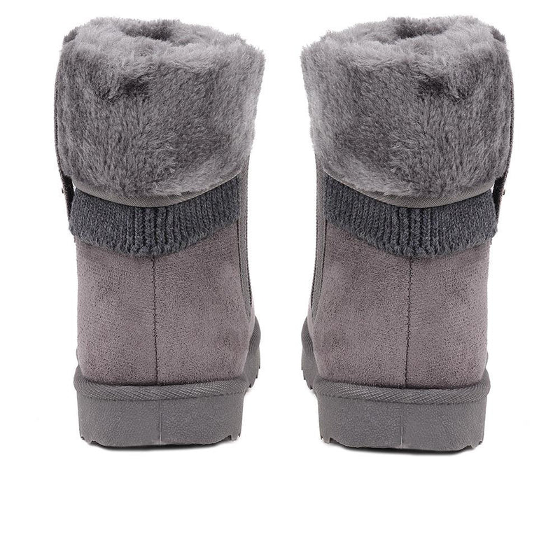 Fleece Lined Soft Ankle Boots - ACADE38007 / 324 548