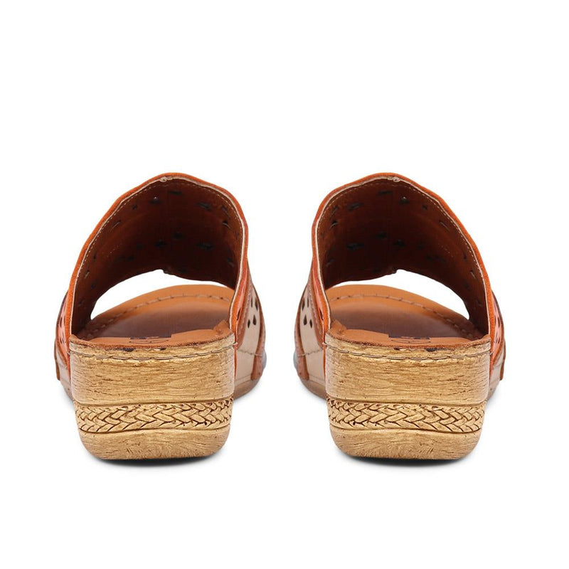 Leather Wedge Mules  - HAK39009 / 325 611