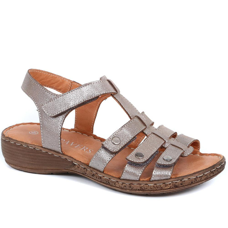 Leather T-Bar Sandals - LUCK33015 / 320 059