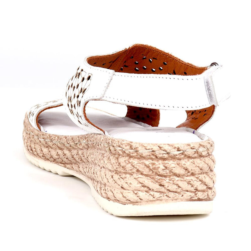 Cut-Out Detail Sandals  - DRTMA39001 / 325 697