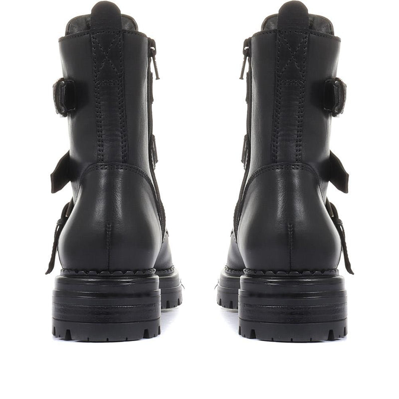 Casimira Buckle Biker Boots - CASIMIRA / 320 549